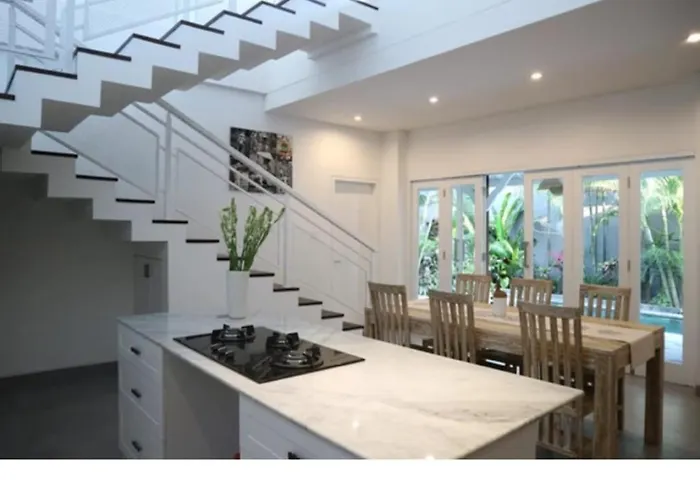 3Bedroom Private Pool Villa At Kubu Ramah Seminyak